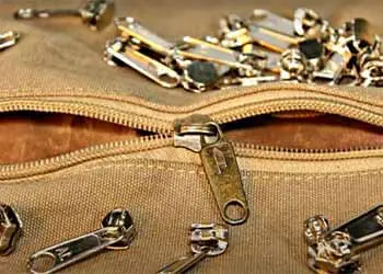 how to fix a zipper on a backpack
